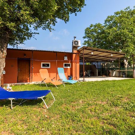 Vacation House "Andy" Pula Eksteriør billede